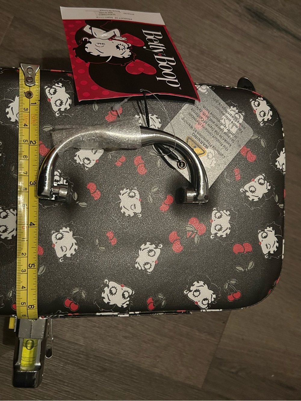 Betty Boop Black and Red Cherry Print Train Case-large - Picture 3 of 3